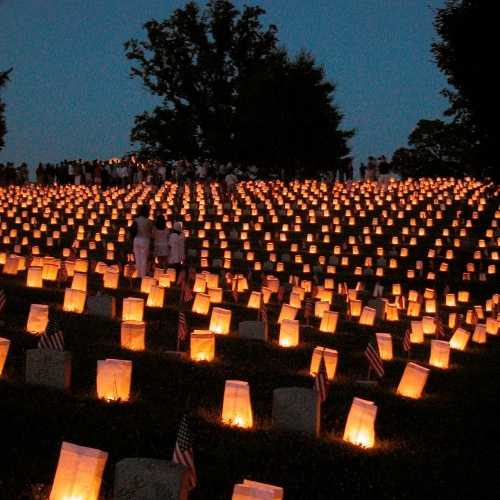 Fredericksburg National Cemetery 29th Annual Memorial Day Luminaria