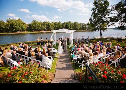 Lakeside wedding at Fawn Lake Country Club