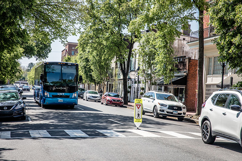 group tour coach bus in downtown Fredericksburg