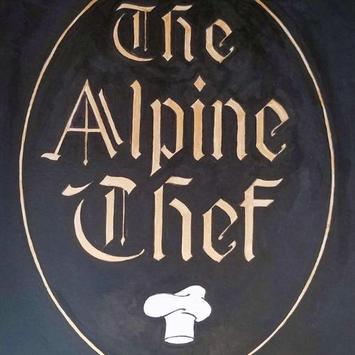 The Alpine Chef Logo