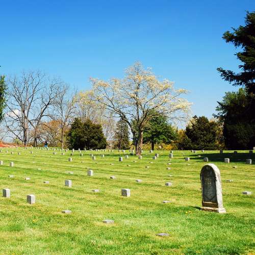 view of tombstone in row at the Fredericksburg Battefield National Cemetery