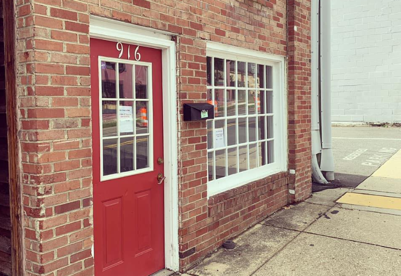 Exterior of 916 Sophia street